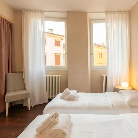Relais La Torre Gæstehus Verona